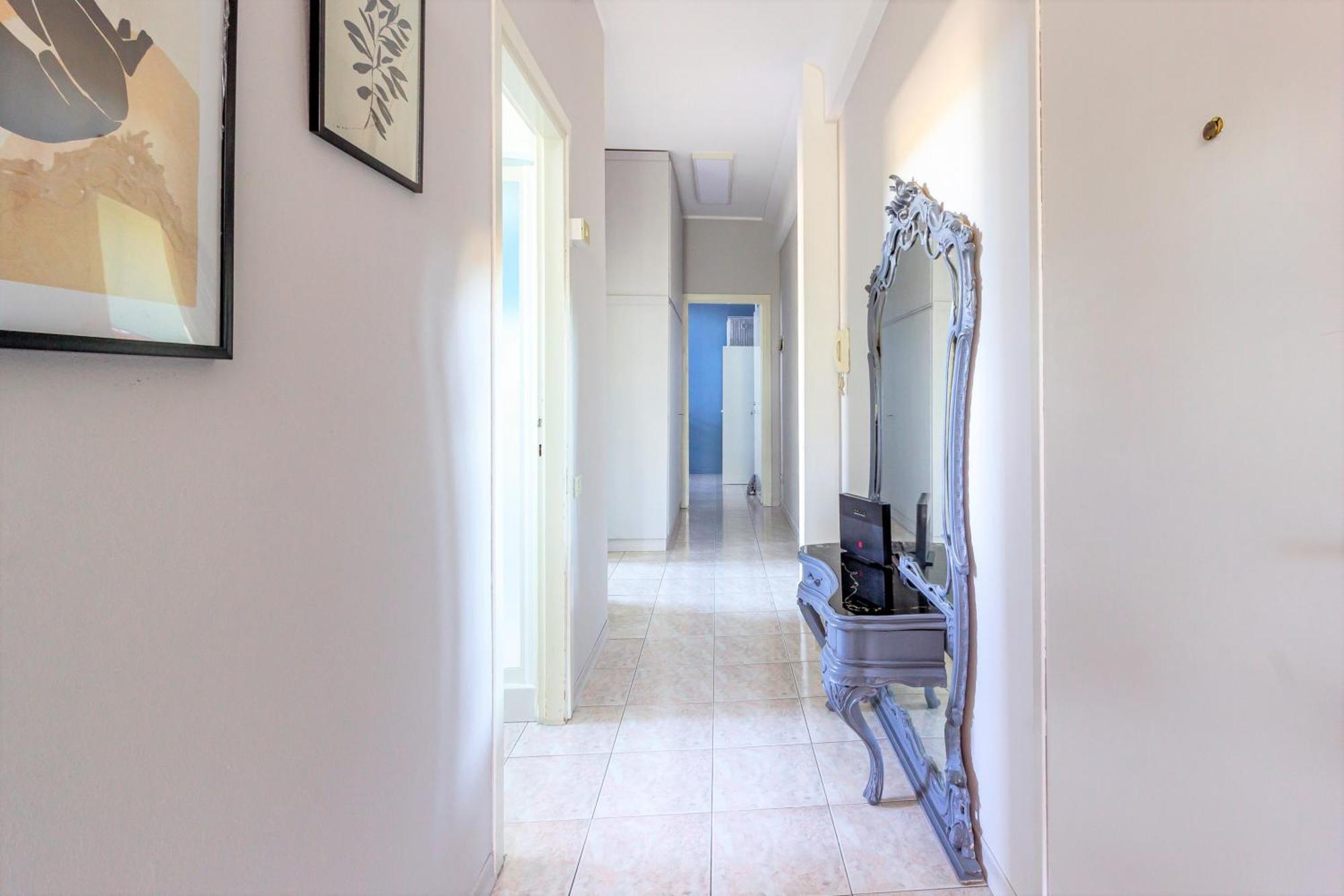 Parking & Terrace - Large 90 Mq - Self Check-In & Remote Access Appartement Como Buitenkant foto