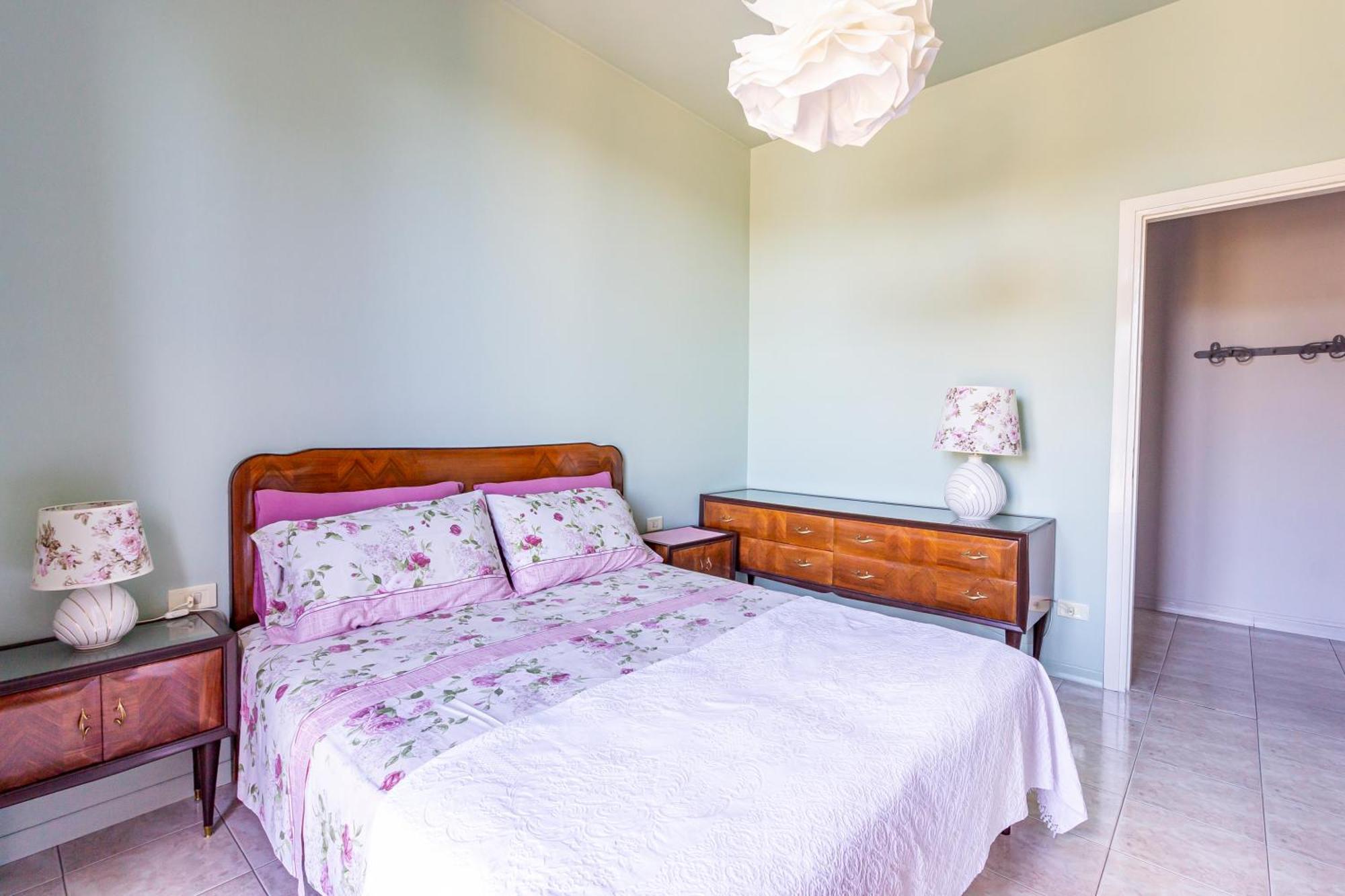 Parking & Terrace - Large 90 Mq - Self Check-In & Remote Access Appartement Como Buitenkant foto