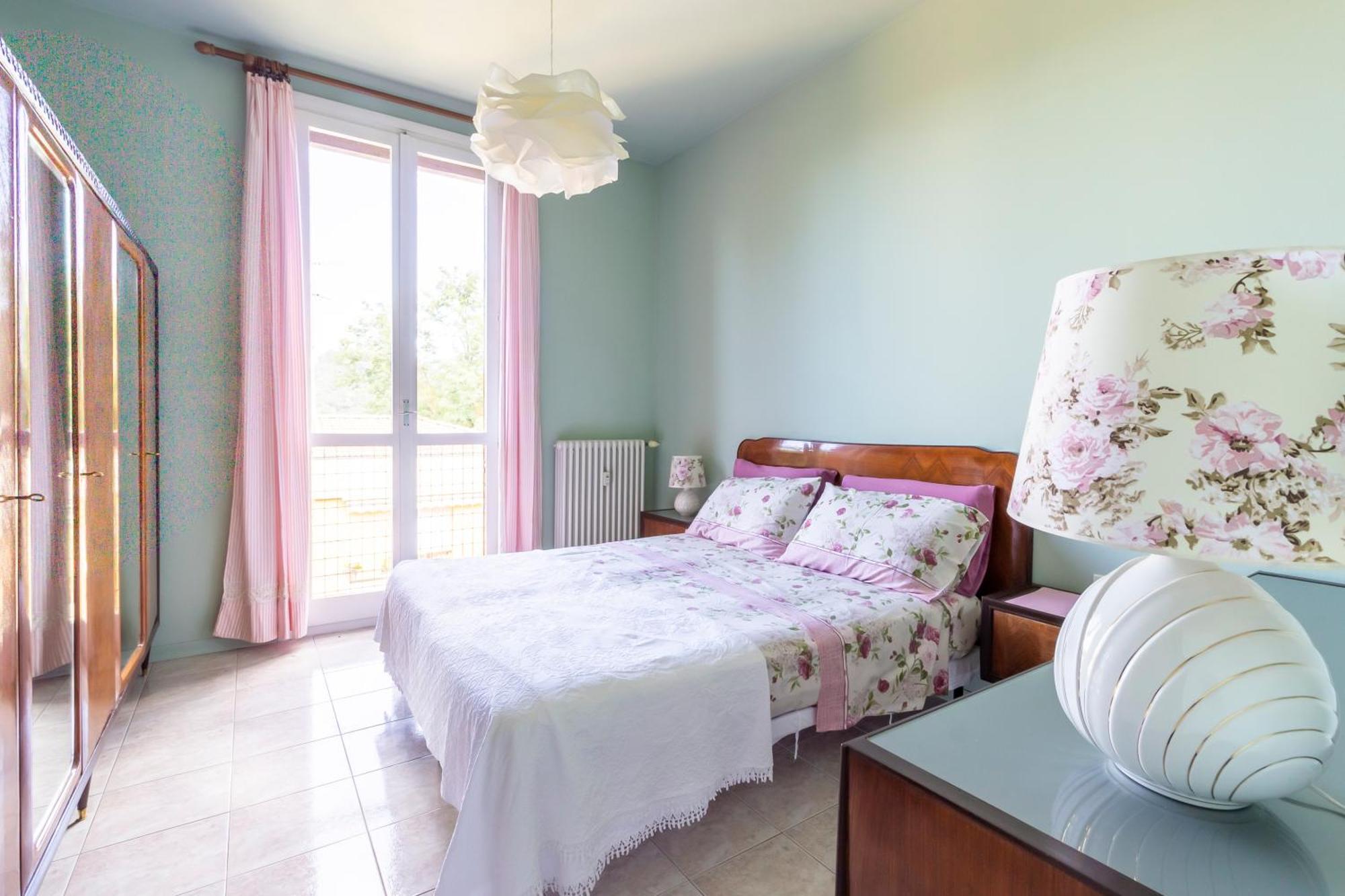 Parking & Terrace - Large 90 Mq - Self Check-In & Remote Access Appartement Como Buitenkant foto