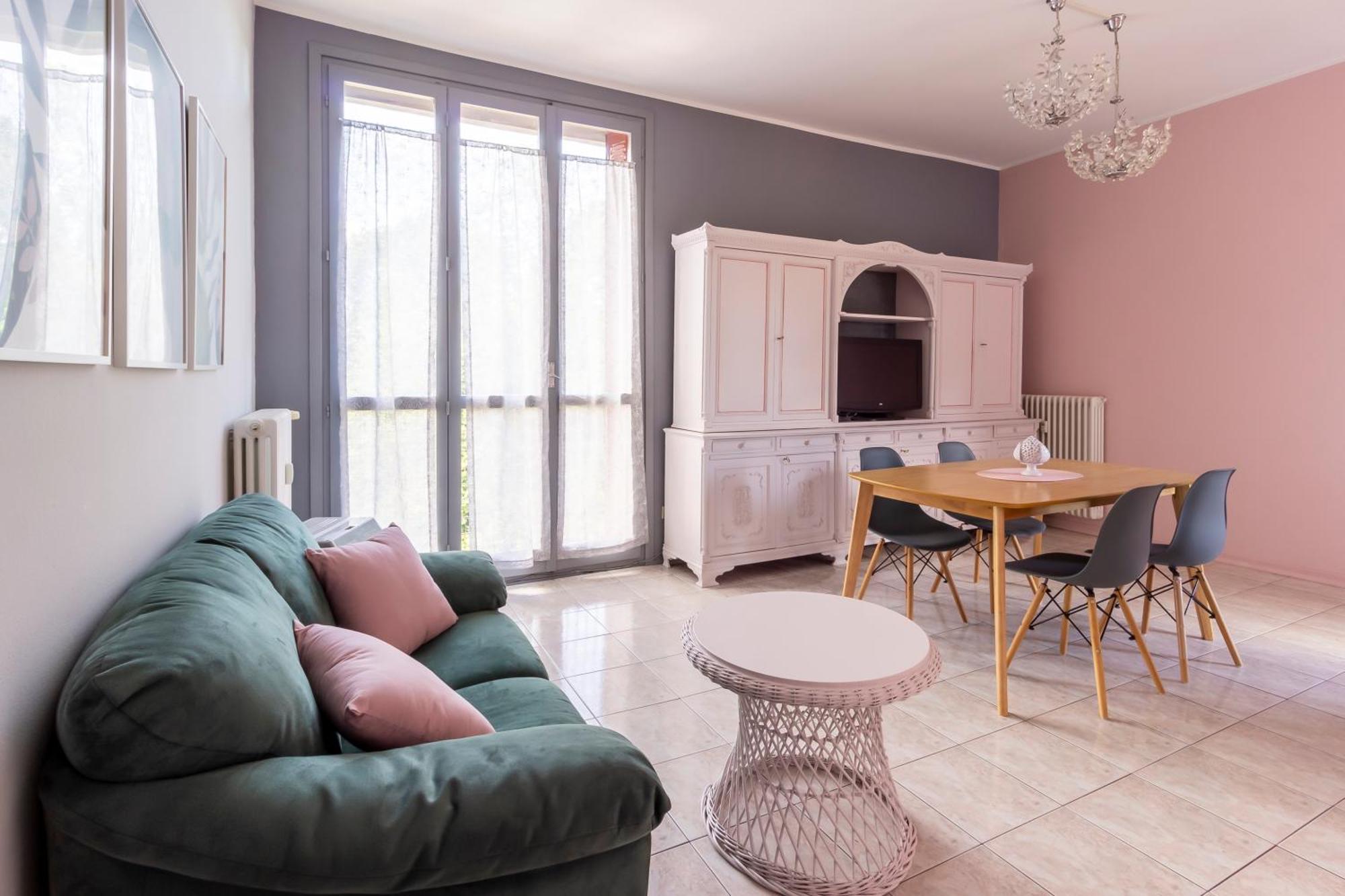 Parking & Terrace - Large 90 Mq - Self Check-In & Remote Access Appartement Como Buitenkant foto