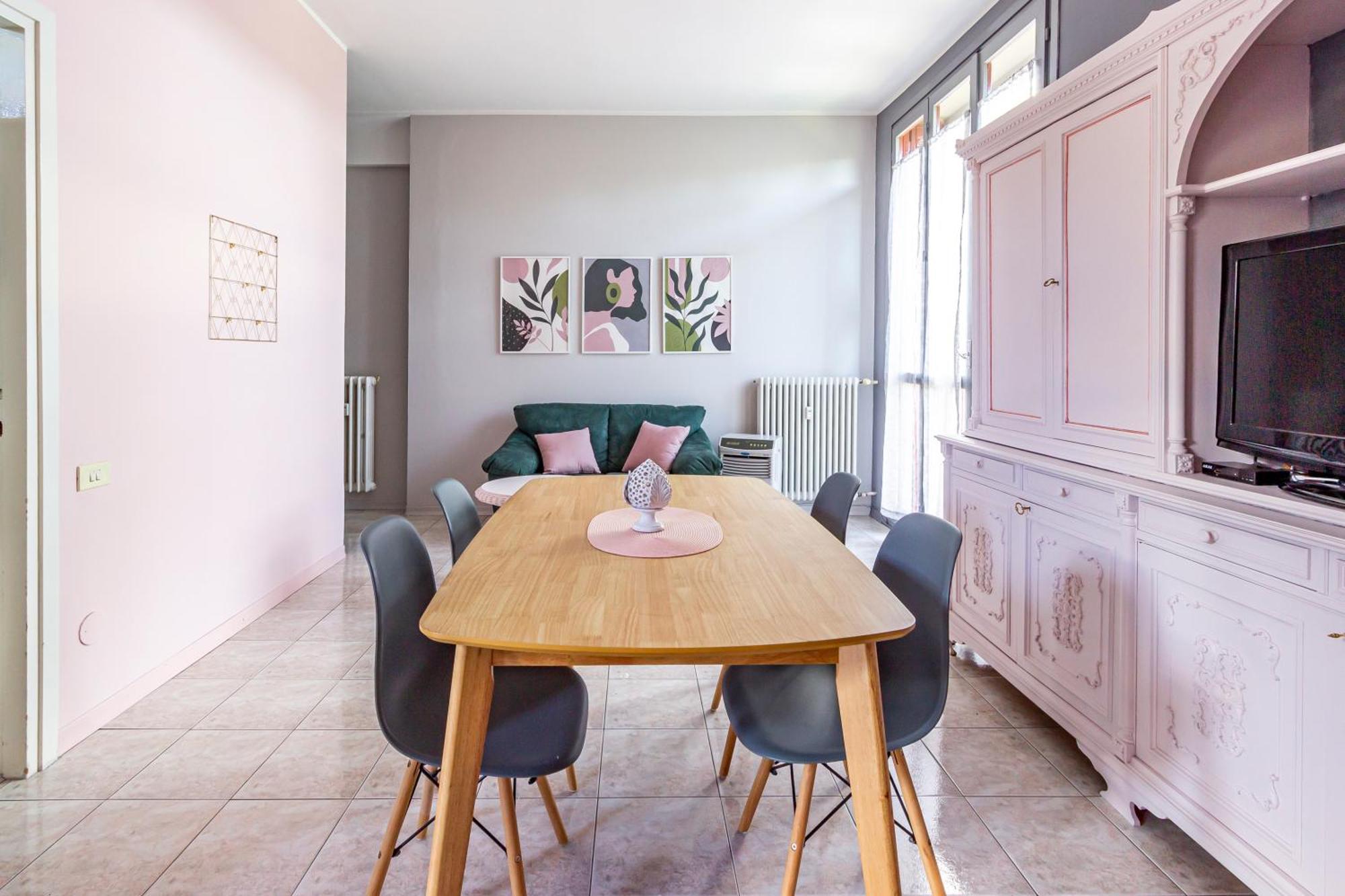 Parking & Terrace - Large 90 Mq - Self Check-In & Remote Access Appartement Como Buitenkant foto